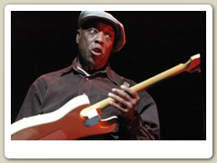 Buddy Guy Performs