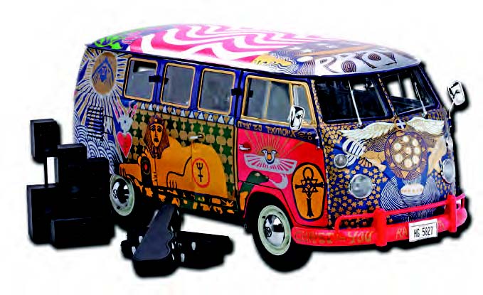  Light Woodstock 1969 VW Bus model by Sunstar Toys 2009